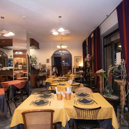 Magnolia Hotell 2*